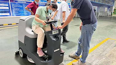 電動洗地機的應(yīng)用需求